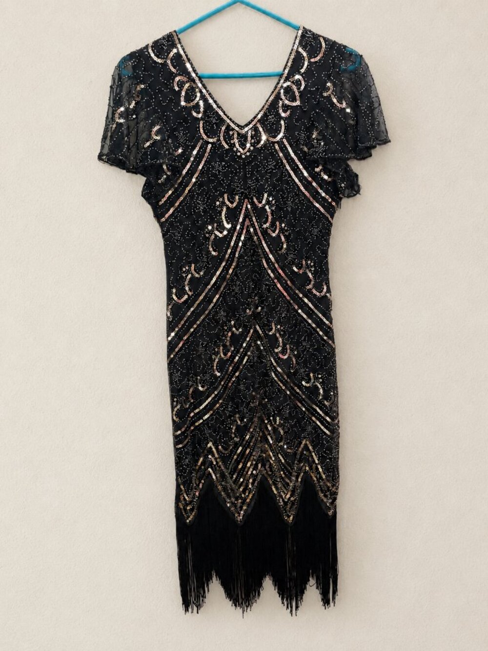 Fundaisy Women's Size Small Black & Gold Sequin Fringe 1920's Flapper Dress New